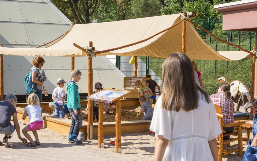 Galileo-Park Ausgrabungen draußen