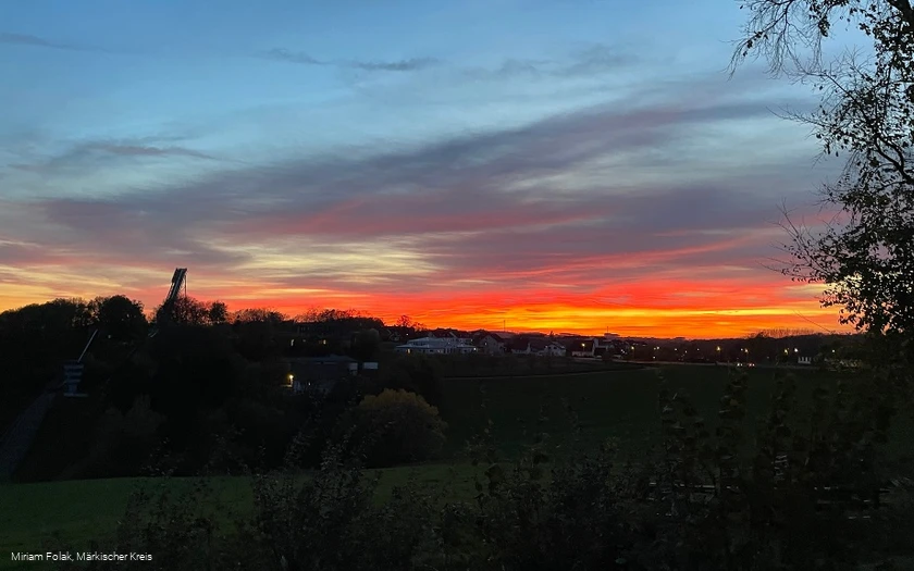 Ausblick vom Wanderparkplatz Schallershaus auf die Meinhardus-Mattenschanzen