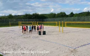 Spielfeld-Beachvolleyball.jpg