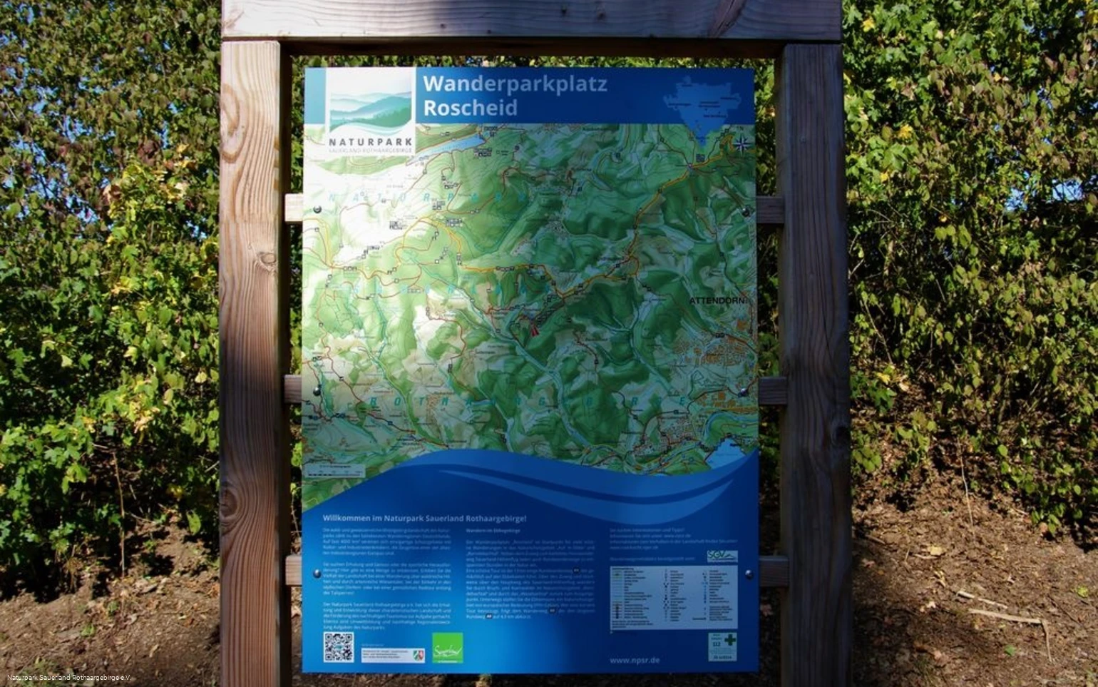 Viel Wissenswertes bietet die Infotafel für den Wa