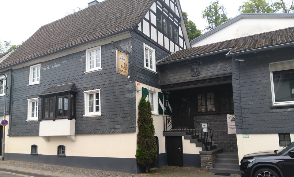 Beim Raubritter