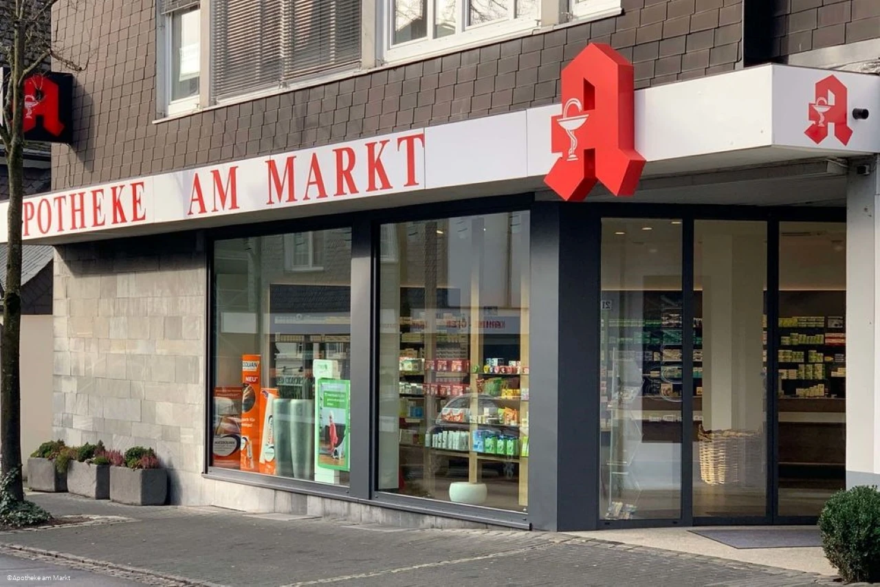 Außenansicht Apotheke am Markt.jpg Außenansicht Apotheke am Markt.jpg